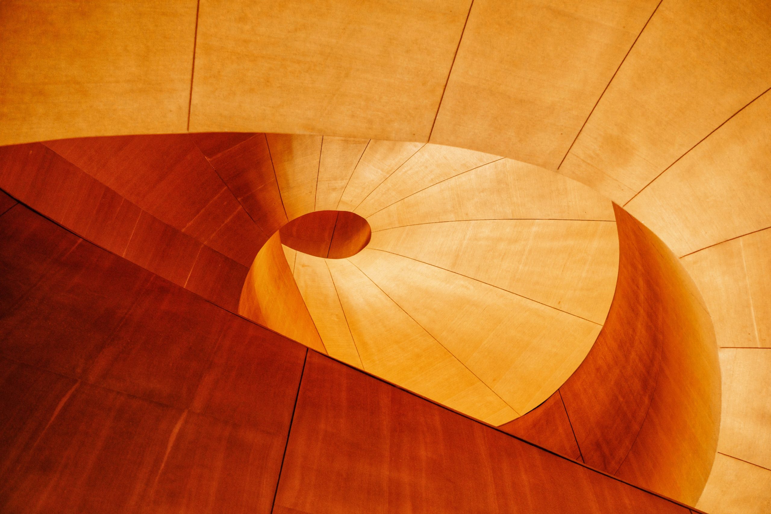 sam-h_9L1oSiAh8-unsplash
